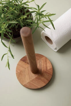 Aida Keukenrolhouder Acaciahout -Huis Keuken 582156 01 42 EnvironmentImage 1352841a41