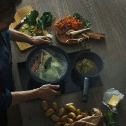 Fiskars Hard Face Saucepan, 1,8 L -Huis Keuken fiskars hard face saucepan 10