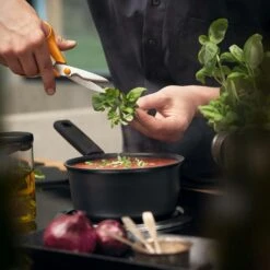 Fiskars Hard Face Saucepan, 1,8 L -Huis Keuken fiskars hard face saucepan 12