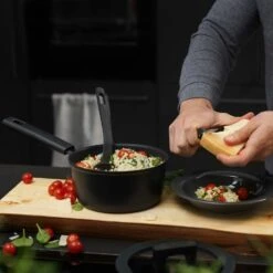 Fiskars Hard Face Saucepan, 1,8 L -Huis Keuken fiskars hard face saucepan 13