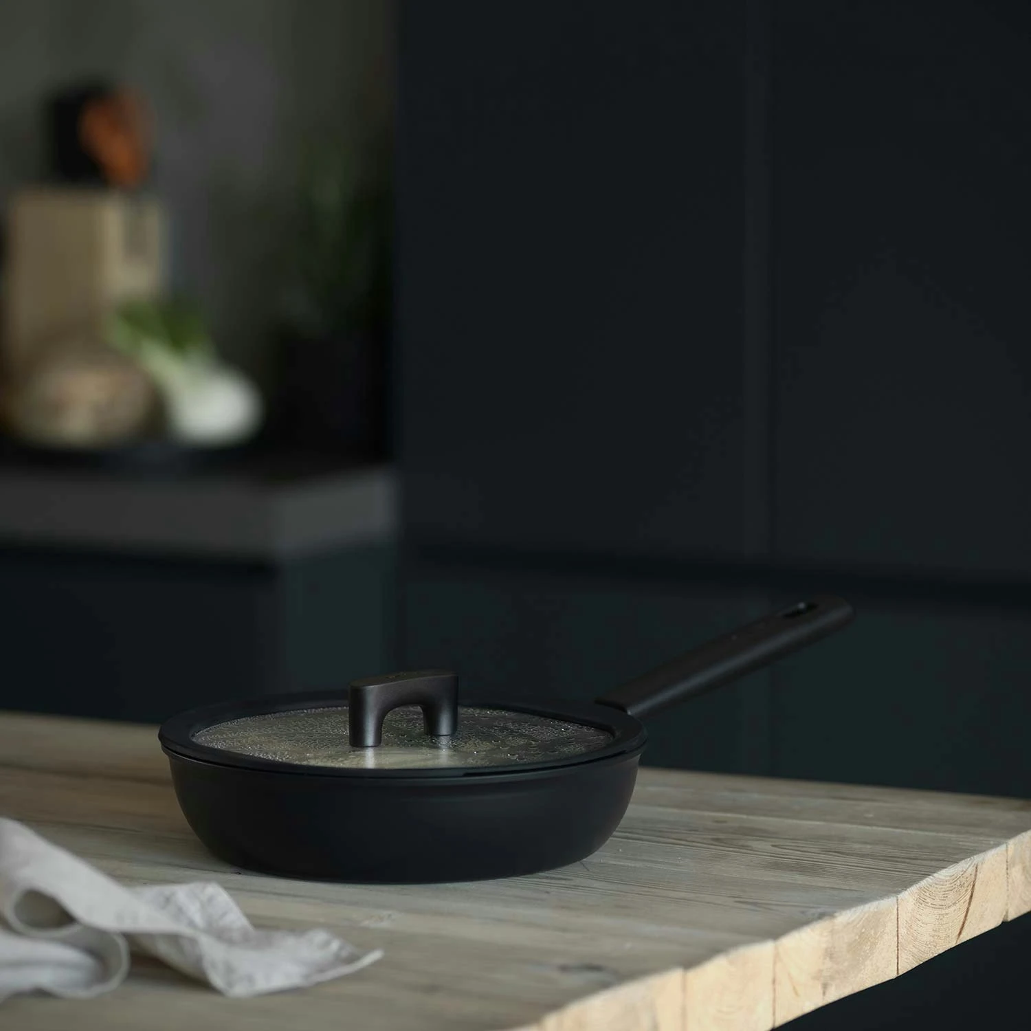 Fiskars Hard Face Saute Pan, 26 Cm 4 Fiskars Hard Face Saute Pan, 26 Cm - Afbeelding 2