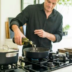 Fiskars Rotisser Sauté Pan Optiheat 26 Cm -Huis Keuken fiskars rotisser saute pan optiheat 26 cm 5