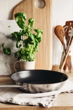 Heirol Cerasafe Pro Koekenpan 28 Cm -Huis Keuken heirol cerasafe pro koekenpan 28 cm 3