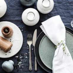 Kähler Hammershøi Spice Mill Small, Indigov -Huis Keuken kahler hammershi grinder h145 dark green 5